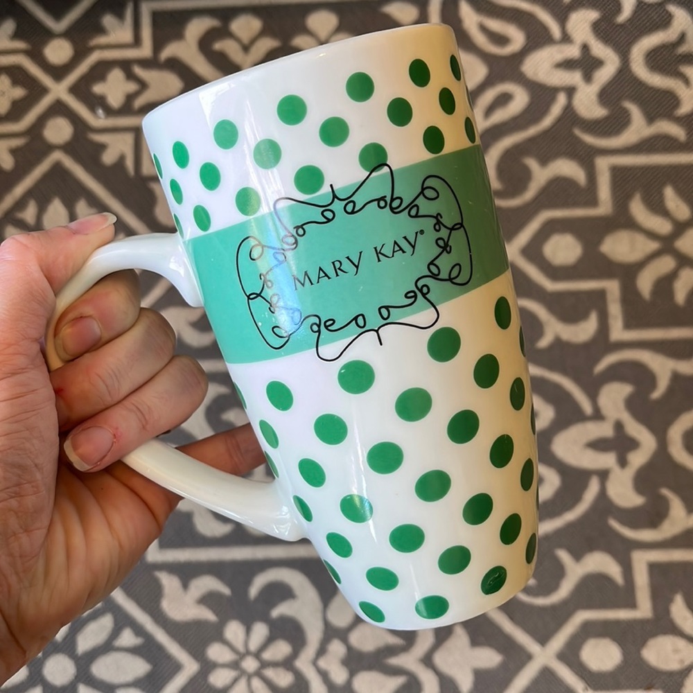 Mary Kay Mug Green Polka Dots, 6 Inches Tall, 2013 Coffee Latte Tea Cup